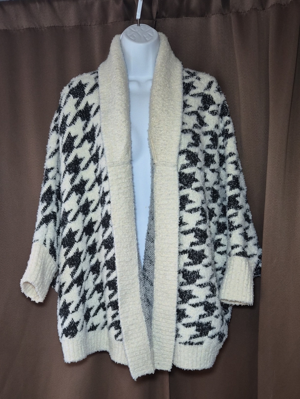 Muave By Anthropologie Cozy Top Houndstooth Open-Front Cardigan Knit Tribal